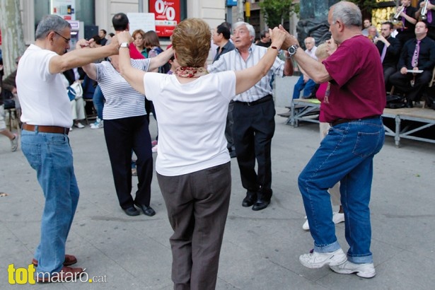 Cultura 2014/2015, sardanes cap d'any