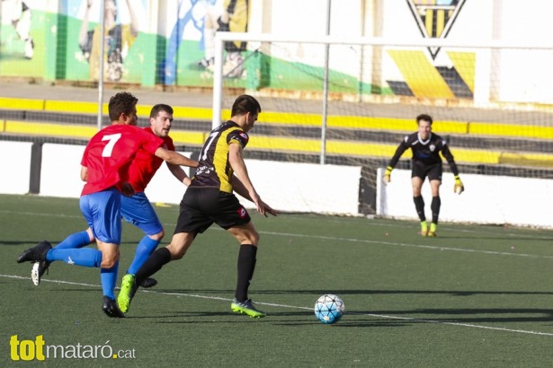 Futbol CE Mataró - Guineueta