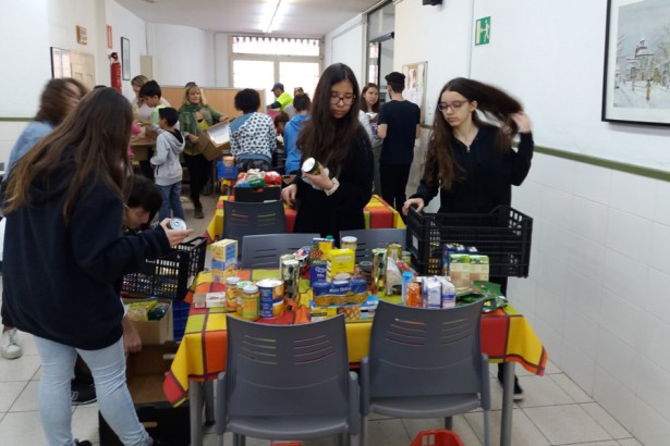 Una tona de solidaritat