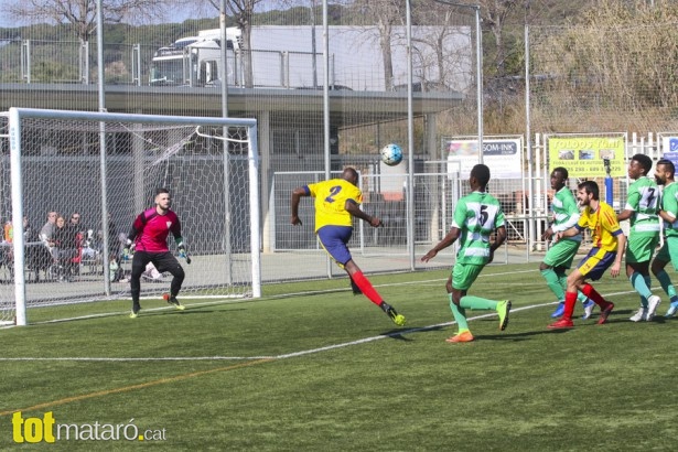 Futbol La Llàntia - Cirera