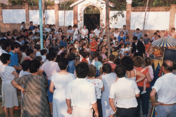 Foto antiga 2017/2019, foto antiga-estrena plaça mare de deu Esperança (edicio 1902)